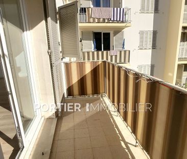 Location Appartement 2 pièces 45m² ANTIBES 06600 - Photo 3