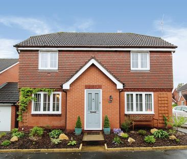 Quinton Close, Hatton Park, Warwick - Photo 2