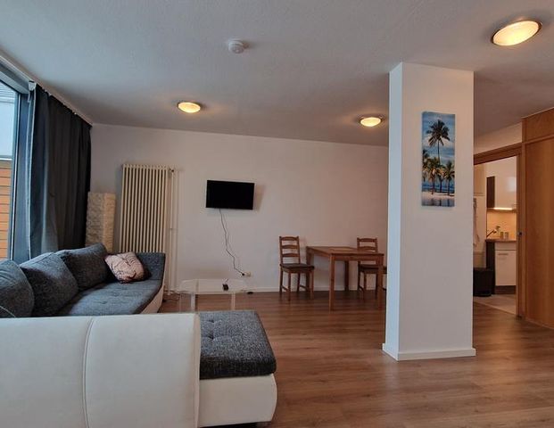 möbliertes Townhouse im Herzen Merseburg - Photo 1