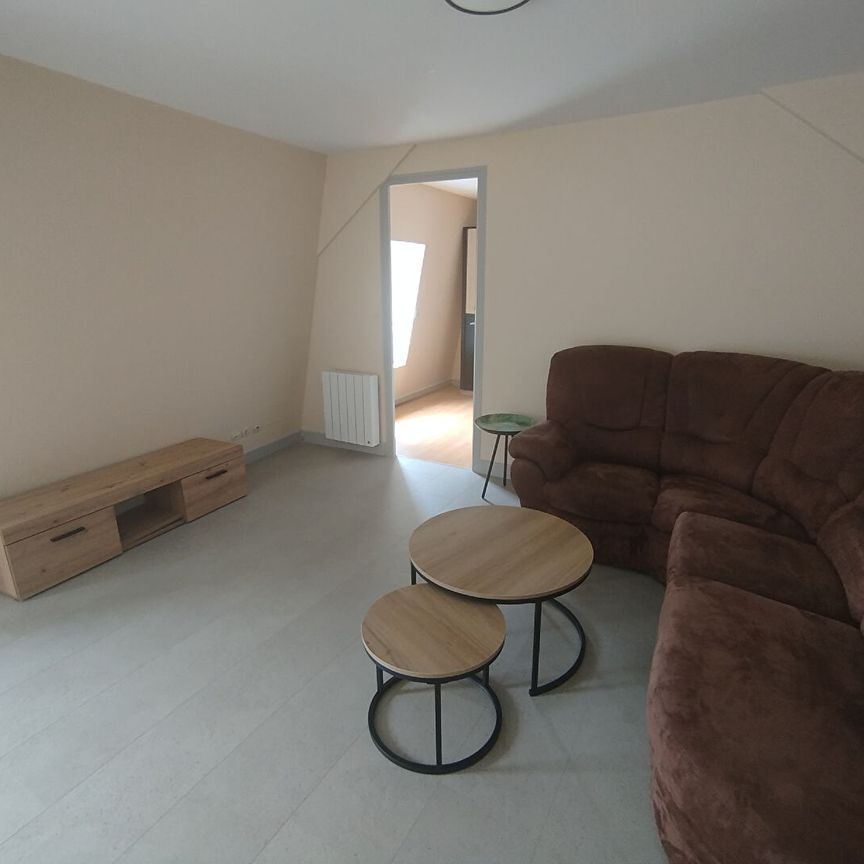 Location Appartement 2 pièces 57m² - Photo 1