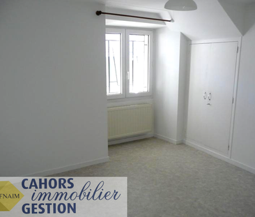 Location Appartement 4 pièces 72m² SAUZET 46140 - Photo 2