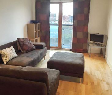 1 bedroom flat to rent - Photo 1
