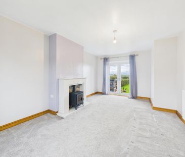 3 bedroom flat to rent - Photo 1