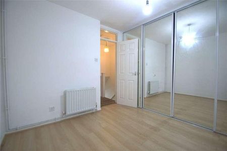 Fernleigh Close, Croydon, CR0 - Photo 4