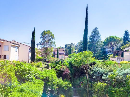 Location Appartement 1 pièce 30m² AIX EN PROVENCE 13100 - Photo 1