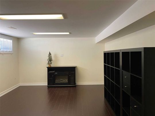 For Lease - 32 Caronport Crescent, Toronto, Ontario - Photo 1