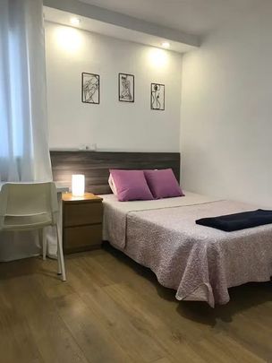 Calle de Víctor Manuel III, Madrid, Community of Madrid 28019 - Photo 1