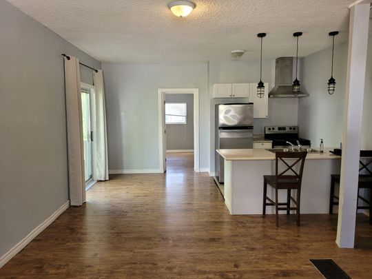 For Lease - 227 Nottawasaga Street Unit# 1, Orillia, Ontario - Photo 1