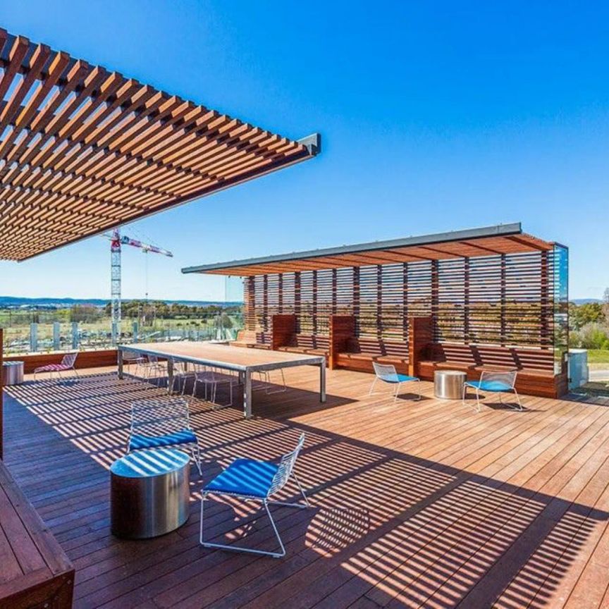 Fully Furnished & Equipped 2 Bedroom Apartment on the Kingston Foreshore - Photo 1