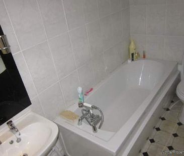 2 bedroom property to rent in Scarborough - Photo 1