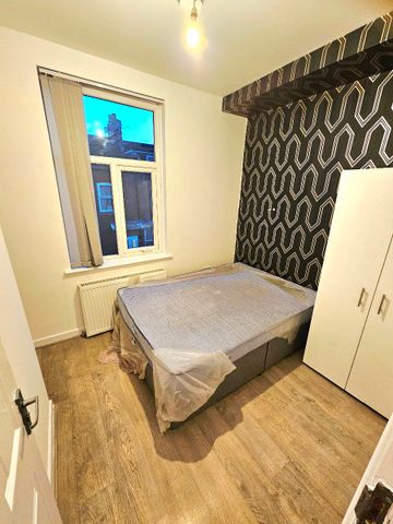 Thorn Grove, Fallowfield, Manchester, M14 - Photo 3