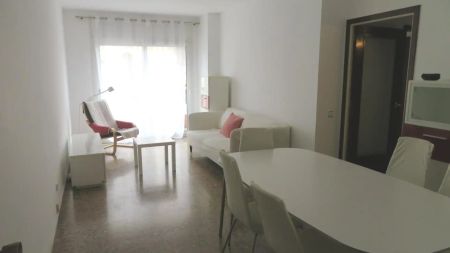 Piso de alquiler en Avenida del Paral·lel, El Poble Sec - Parc de Montjuïc - Photo 2