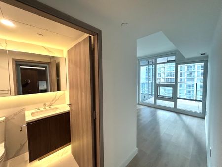 For Lease - 1 CONCORD CITYPLACE Way Unit# 1015, Toronto, Ontario - Photo 5