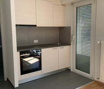 Studio entièrement rénové - Photo 2