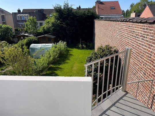 Lichtrijk appartement met tuin in het hart van Strombeek-Bever - Foto 1