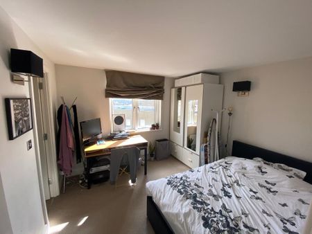 2 Bed Flat, Vanguard Building, E14 - Photo 3