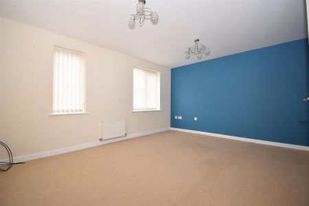 3 bedroom detached house to rent - Photo 3