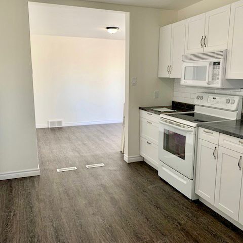 For Lease - 91 VICTORIA Street, Barrie, Ontario - Photo 1