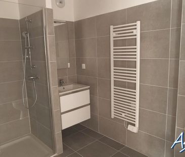 Location Appartement 2 pièces 44m² CASTELNAU LE LEZ 34170 - Photo 5