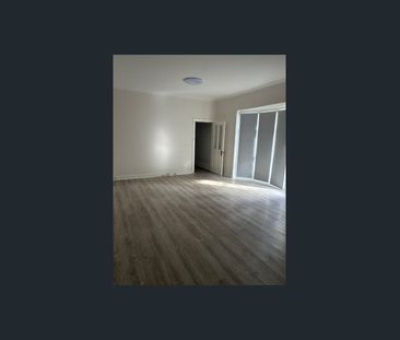 CUTE COTTAGE!! - Photo 6