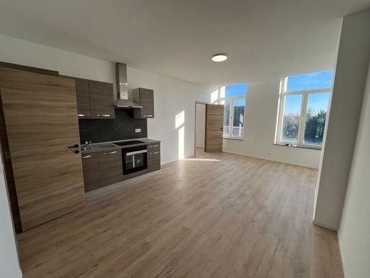 Appartement 1ch. remis à neuf à 6060 Charleroi  Loyer: 700 € - Foto 1