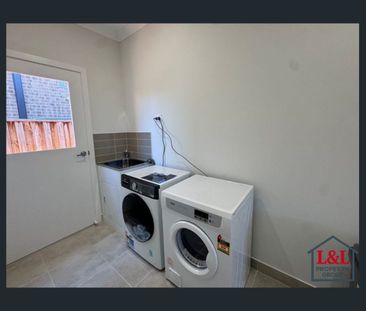 Rooming House - Shared Accommodation - Photo 1