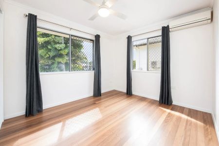 Stylish cottage in Brighton! - Photo 2