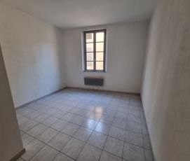 Location Appartement 3 pièces 63m² ARLES 13200 - Photo 1