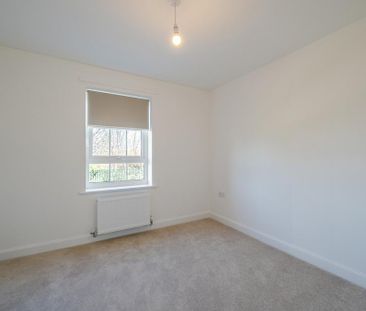 4 bedroom property to rent - Photo 2