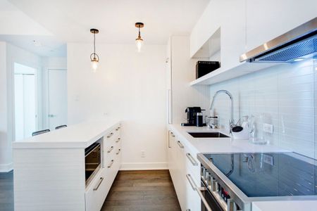 Condo 1 chambre avec superbe vue, offert en location complètement meublé - Photo 5