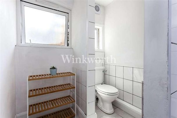 Junction Road, London, N17 - Photo 1