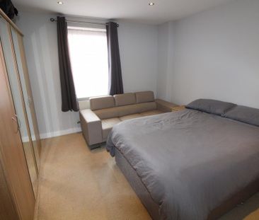 2 bedroom apartment to rent - Photo 2