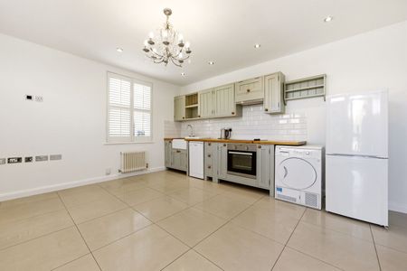 Available unfurnished from 28/04/2026 - Photo 5