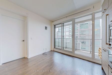 For Lease - 2221 Yonge Street Unit# 4406, Toronto, Ontario - Photo 3