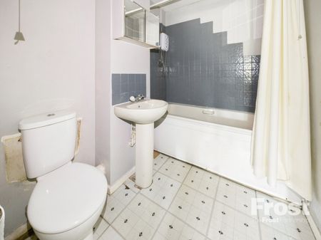 Maplin Park, Slough, Berkshire,SL3 - Photo 5