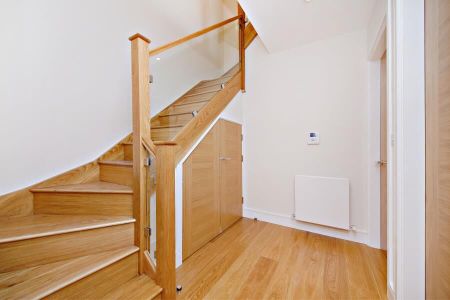 2 Bedroom Flat To Let - Photo 3