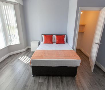 5 bedroom house to rent - Photo 1