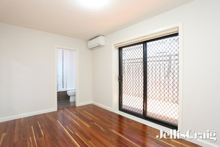 2/3 South Daly Street, Brunswick West - Photo 2
