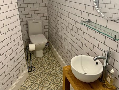 3 bedroom apartment to rent - Photo 3