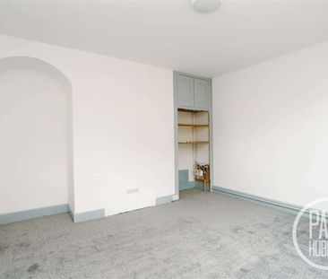 London Road South, Kirkley, NR33 - Photo 1