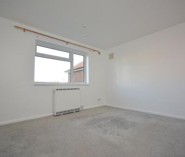 3 bedroom bungalow to rent - Photo 3