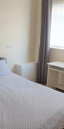 6 bedroom house share to rent - Photo 1