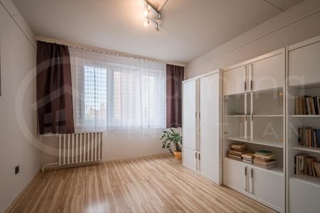 Kiadó jó állapotú panel lakás - Miskolc - Photo 4