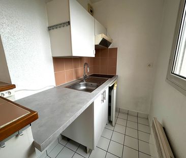 Location Appartement 1 pièce 24m² - Photo 1
