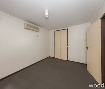 Ideally located Double Storey Townhouse - Photo 4