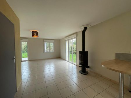 Location Maison 4 pièces 80m² BOUCHEMAINE 49080 - Photo 2