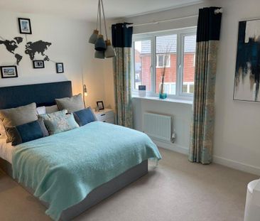 5 bedroom detached house to rent - Photo 4