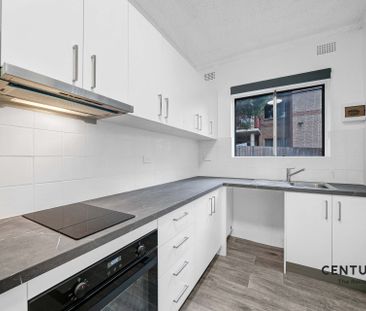 Freshly Renovated Ground-Floor Apartment in Prime Pendle Hill Locat... - Photo 6