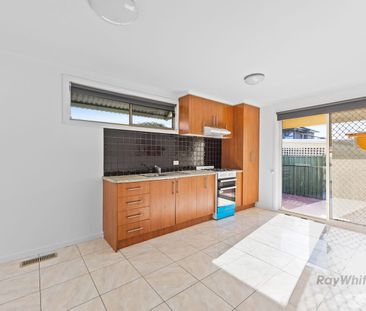 Bright Kingsbury Retreat - Photo 4
