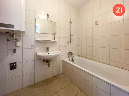 Schöne 2-Zimmer Wohnung inkl. neuer Küche und großzügiger Loggia im Linzer Zentrum - Photo 2